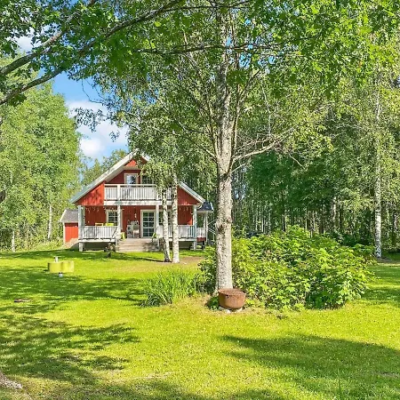 Holiday home Casa Rantapirtti By Interhome